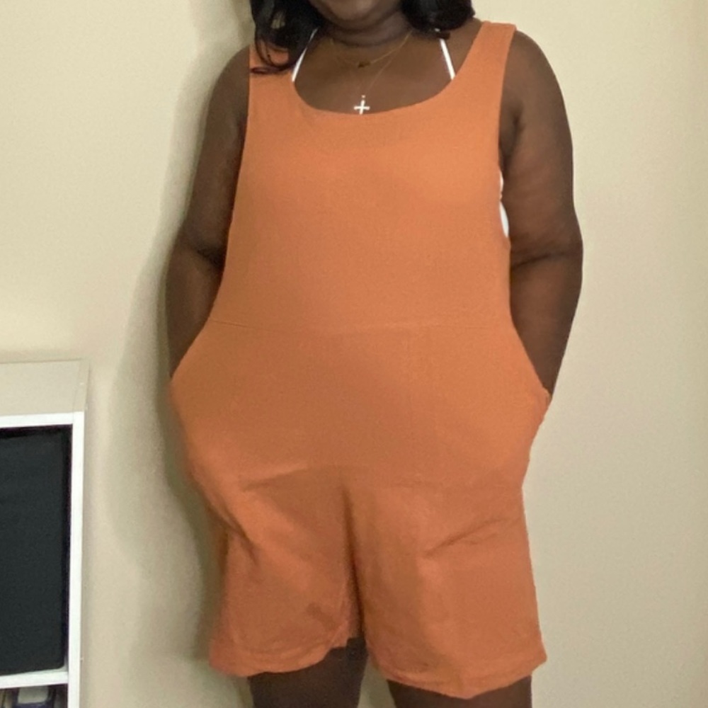 PLUS LINEN SLEEVELESS ROMPER WITH POCKETS